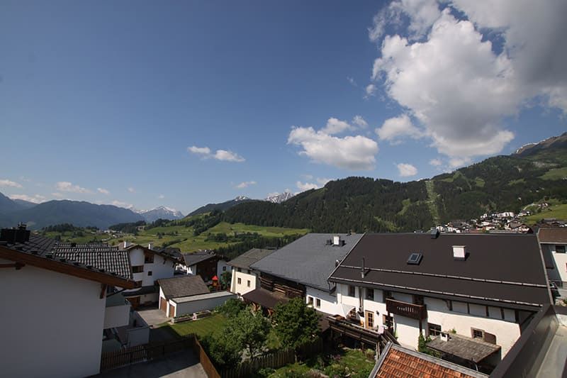 Aussicht vom Balkon der Ferienwohnung im Apart Rietzler, Fiss Tirol